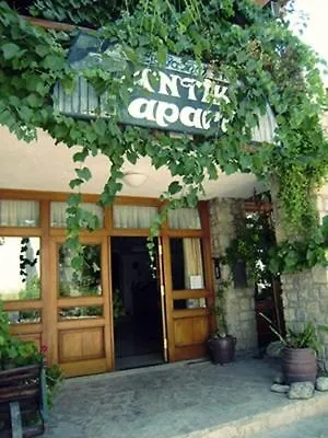 Lägenhetshotell Antik 3*